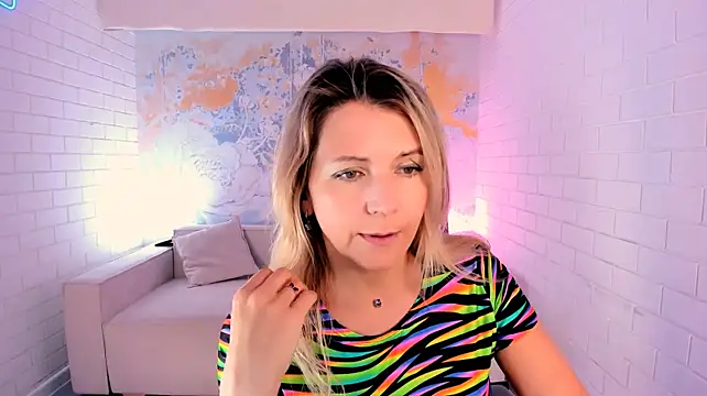 NicoleHitman webcam