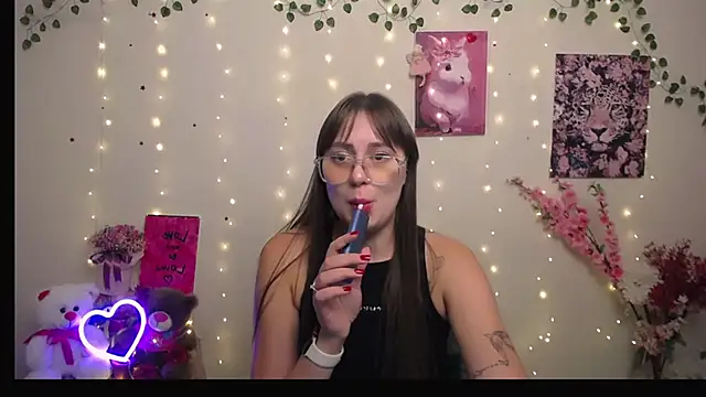 Amanda_Bright_