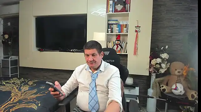 SpartacusDaddy48 webcam
