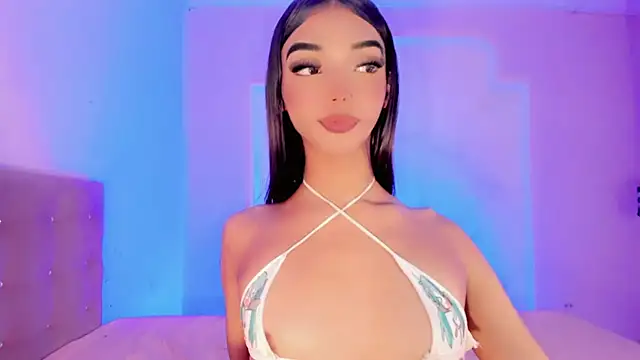 AllizaLowy