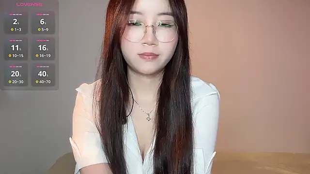 77-Vicky webcam