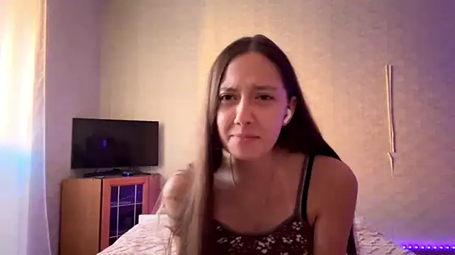 anamariahourani's live room