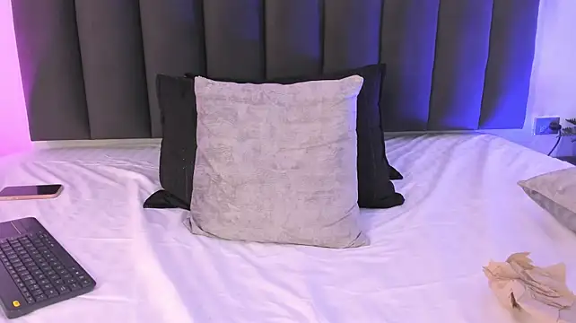 Aurora_Fiorelli webcam
