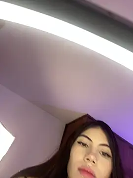 KittyVelve webcam