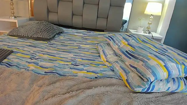 Charlie___Musk webcam