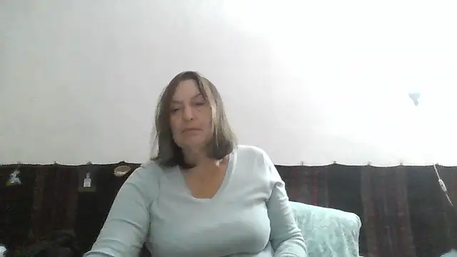 AnnaLive570