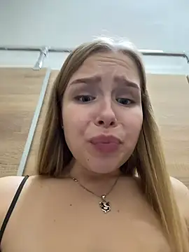 Liza_risky live cam