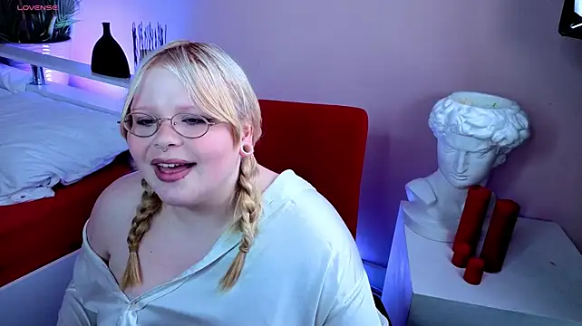 Stella_Brayn live cam preview