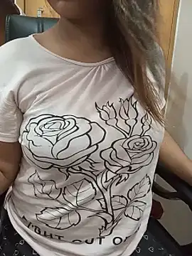 Tanha18 live cam on StripChat
