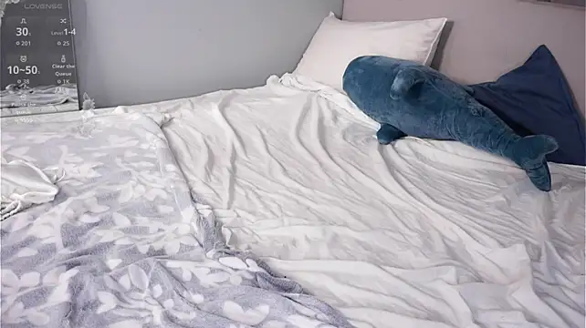 jirylant (F teen) - dogy pose and spank my ass so hard 😘