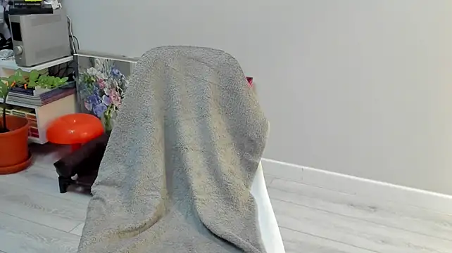 ailey_chao webcam