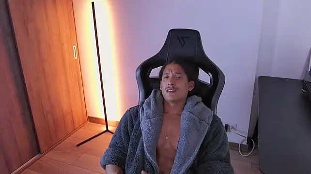 Liam_V webcam