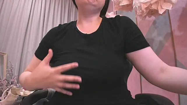 BattyMoll webcam