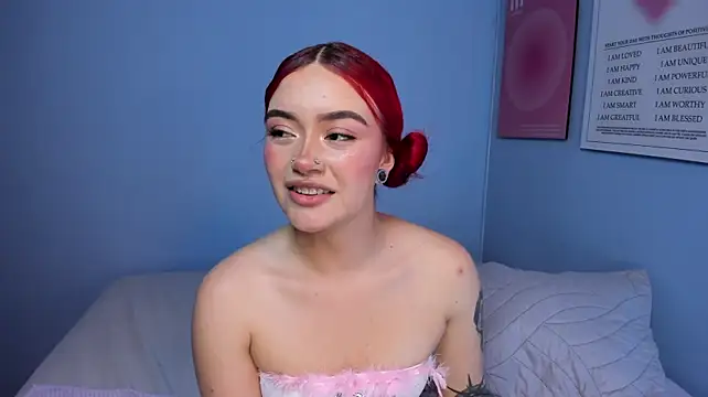 Camila_Rivers live cam on StripChat
