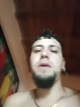 HallowedMilan live cam on StripChat