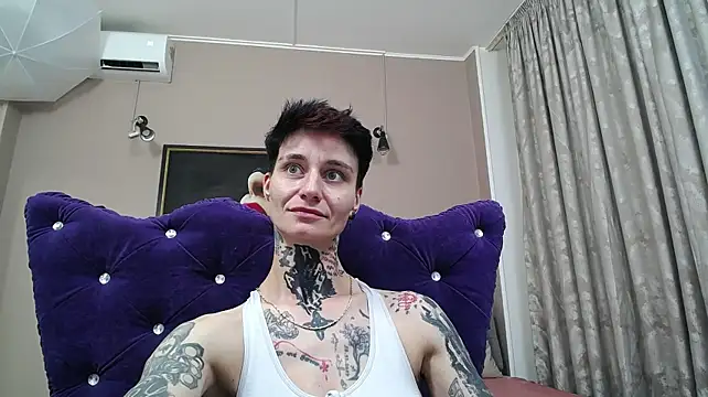 KennyXSX live cam on StripChat