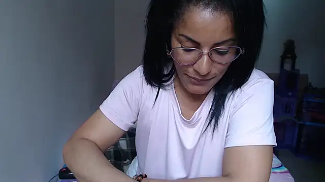kateleyagrey 🛤 free live webcam