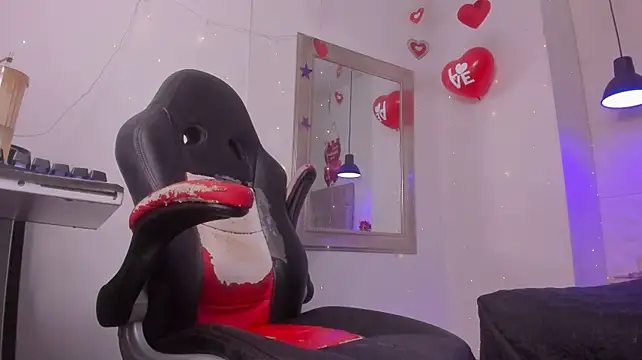 angel_hardy_dl live cam preview