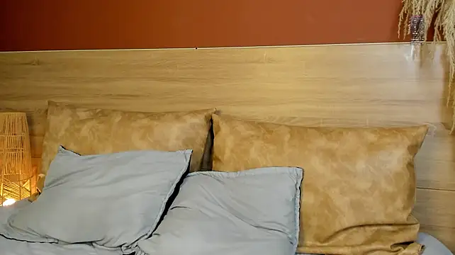 lana_vance live cam preview