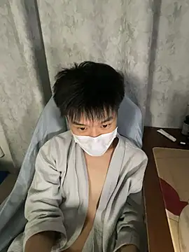 Zhang_yiovo