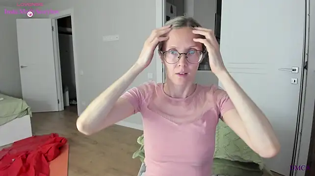 MollyStory webcam