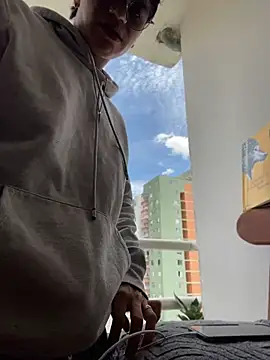 marckalexis (M young) - using Lush on my anus
