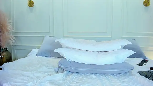 Karla_Hudsson webcam