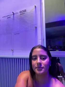 AnitaMore_ webcam
