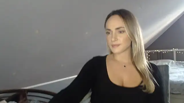 ScarlettSensitive webcam