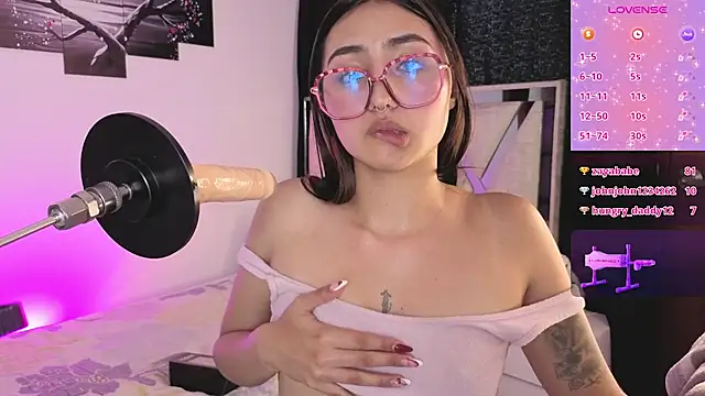 Scarlett_Bliis webcam