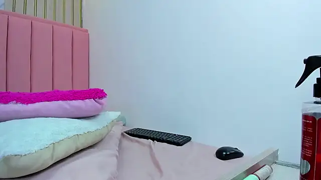 BIANCAROY1 webcam
