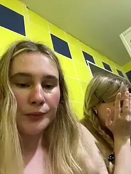 SiaLater's live cam