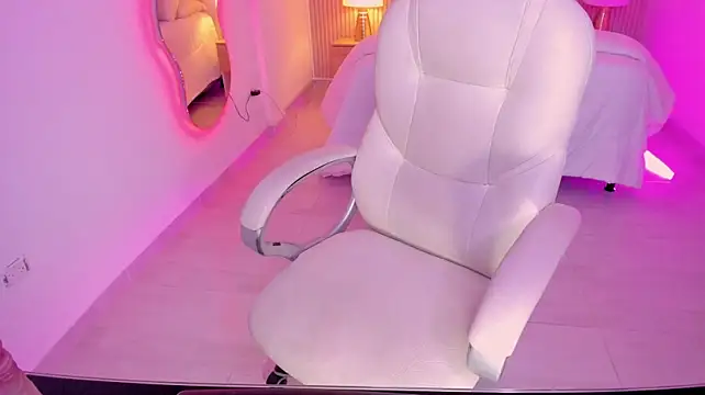 ANGIE-SMITH webcam