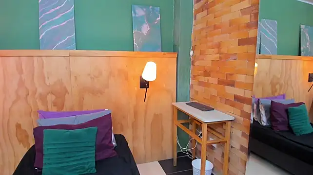 megansumer webcam