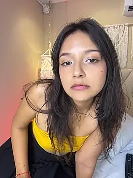 sofi_candyy live cam on StripChat