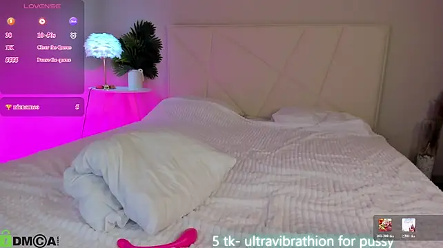 Luna_Vibee live cam preview