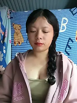 lisa-bae00