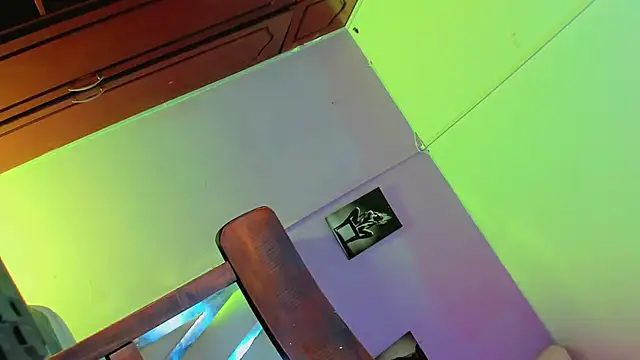 Hilary_tsx live cam preview