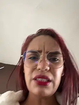 Sara-77 webcam