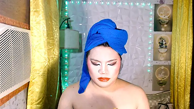 TSbrianaHugeCock webcam