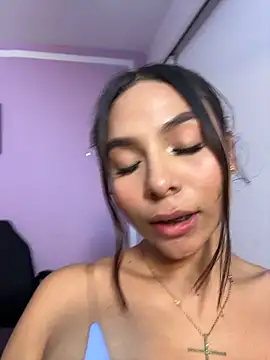 amira_cute2 webcam