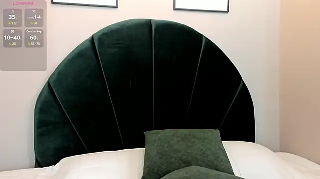 _LaraMom_ webcam