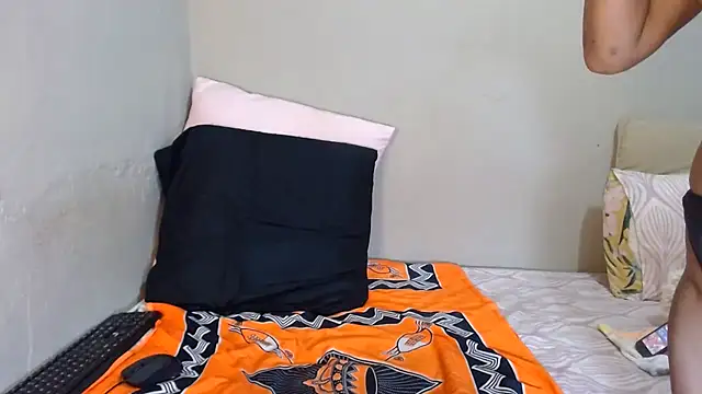 Ebonysweetcougar webcam