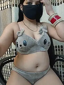 Hot_pooja2