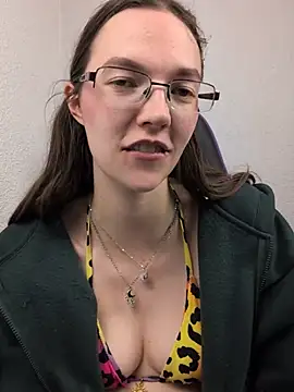 MrsCrazy18 webcam