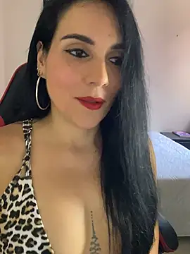 Miaswwe live cam on StripChat