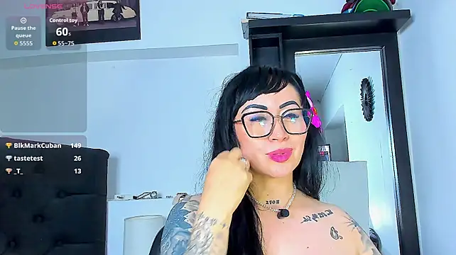 Vicky_hotmilf