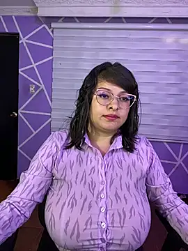 MiiaaJoness