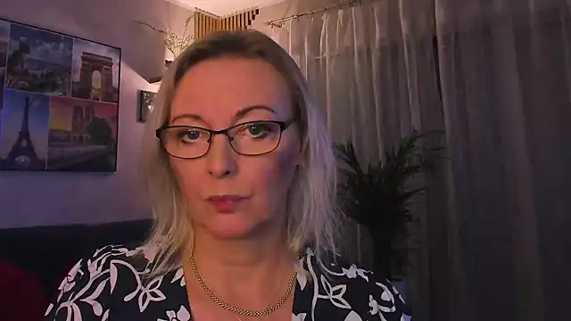 vanessa_chat