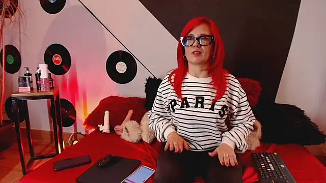 Antonella_Santorini live cam on StripChat